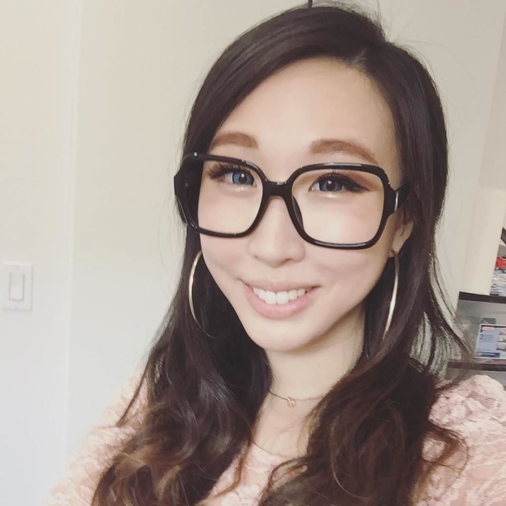 Meet your Posher, Iris